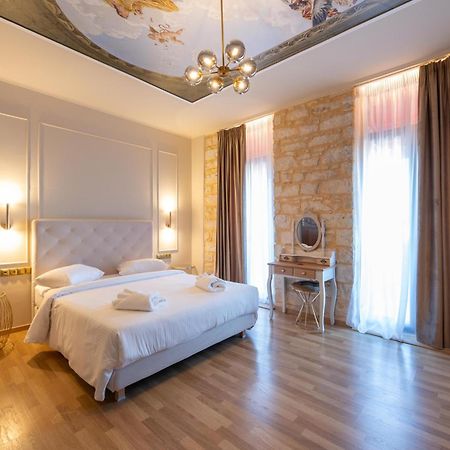 L Suites The Writer'S House Gythio Pokoj fotografie